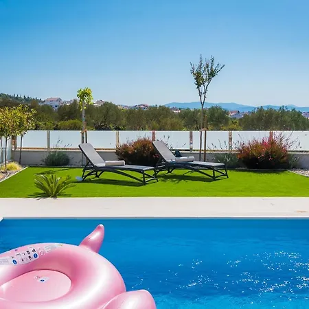 Buzuk * Vodice